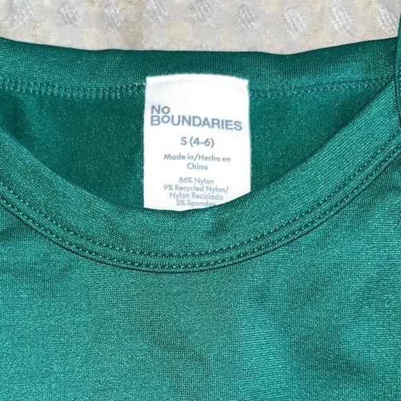 No Boundaries Camisoles - Picture 4 of 5